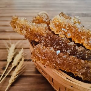 نبات نیشکر قهوه‌ای